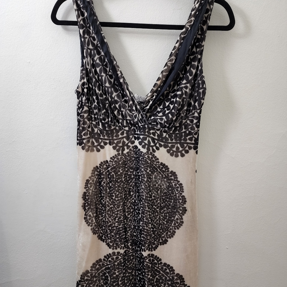 Diane von FurstenbergBrown Beige N418 Designer Size 4 small Night Out Dress